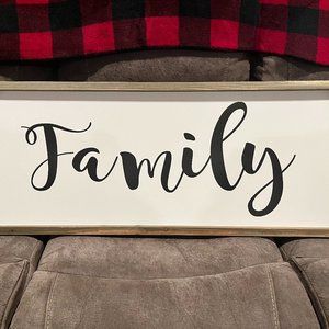 Family wood wall sign